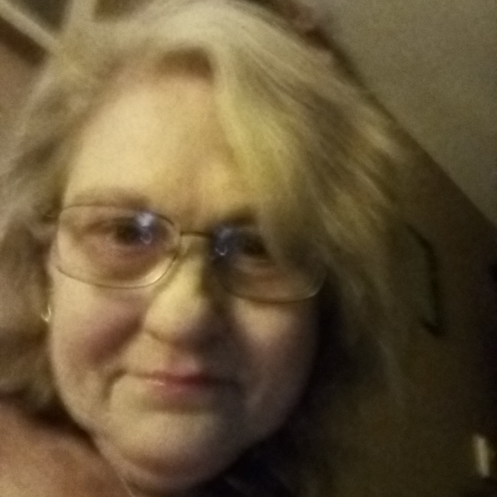 Meet your Posher, Eugenia